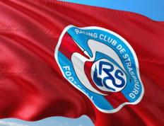 乐鱼体育-帕尔梅拉斯主帅强调比赛节奏，冲击世俱杯冠军信心足