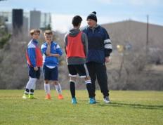 乐鱼体育-恩菲尔德主帅战术布置细致，力争半决赛全胜