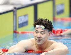 乐鱼app-日本游泳选手刷新世界纪录，夺得冠军