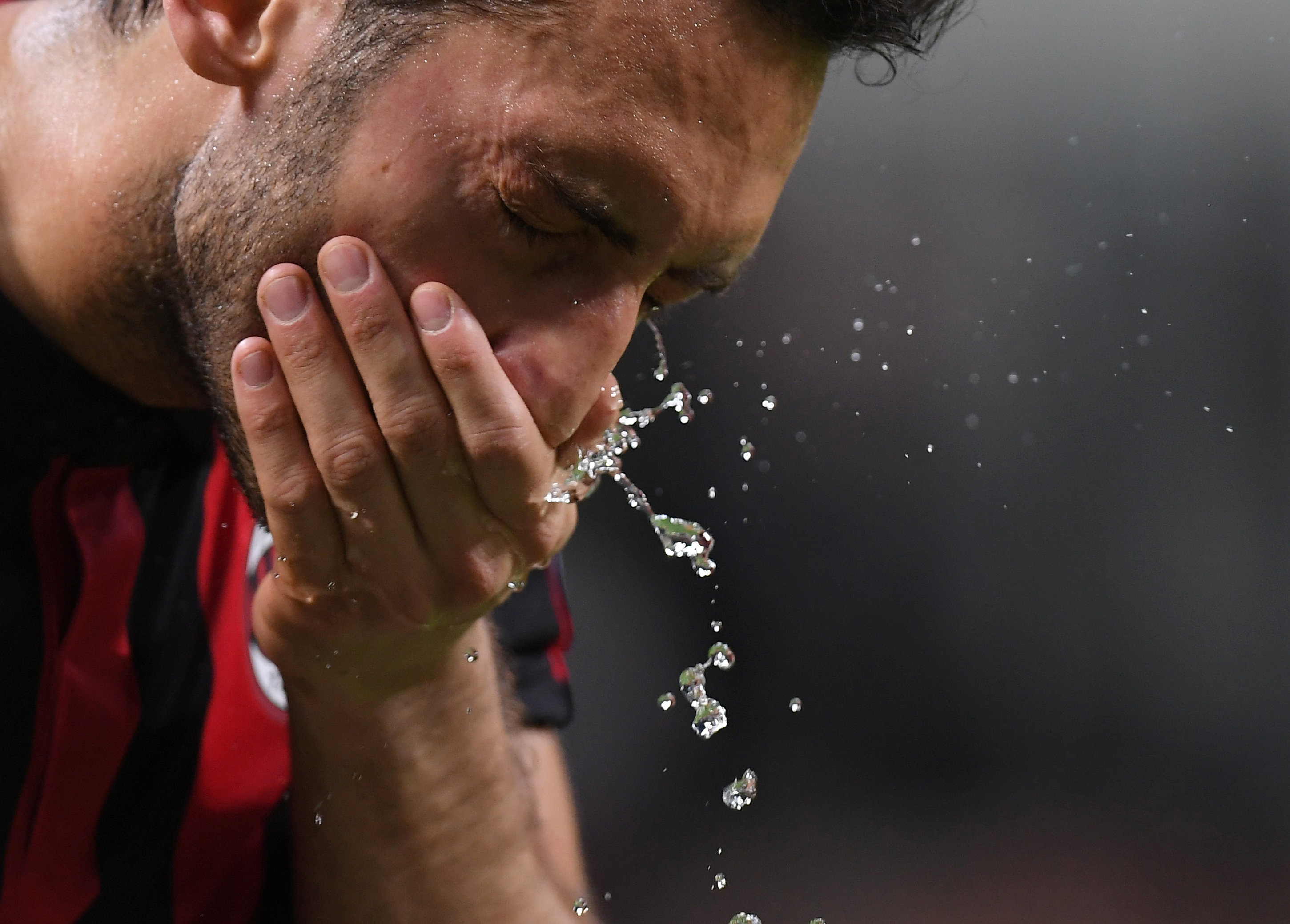 乐鱼官网-包含乌迪内斯主场战平,积累宝贵分数的词条