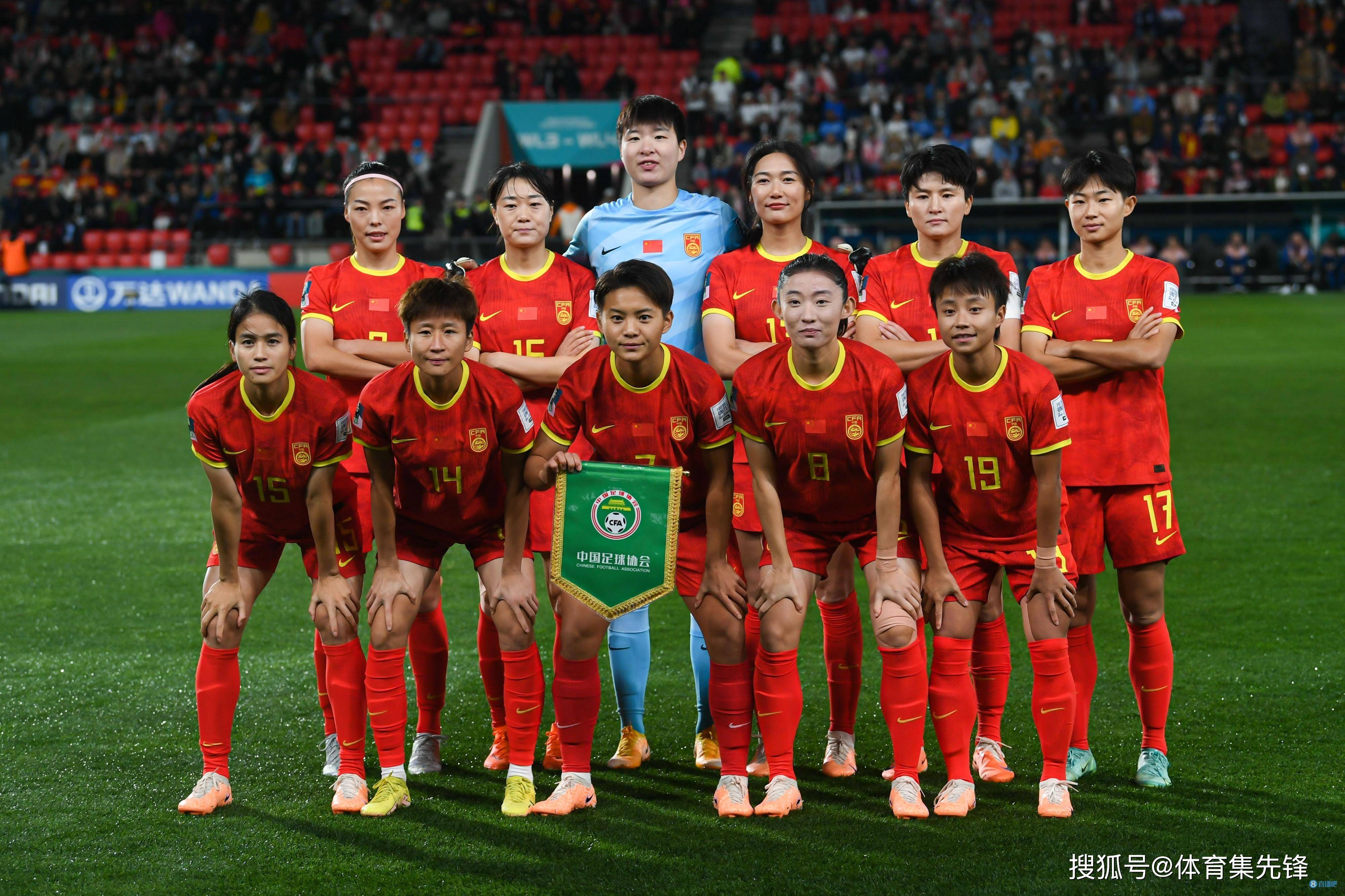 乐鱼官网-中国女足球员在国际比赛中展现出色