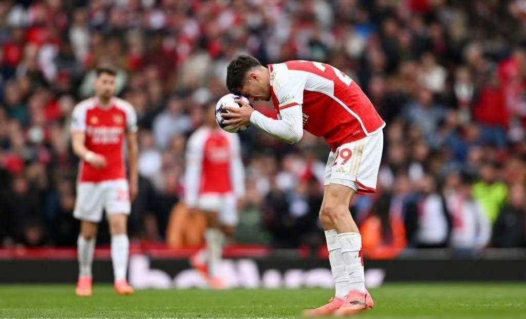 乐鱼官网-包含阿森纳遇挫,球队需调整状态迎接下一场比赛的词条