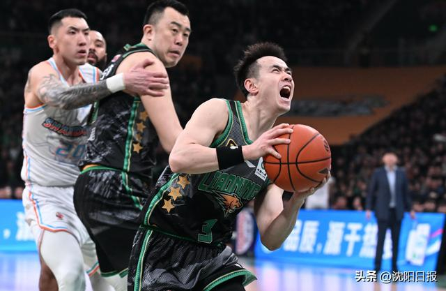 乐鱼体育-山东男篮实力均衡,能否在主场击败山西队?