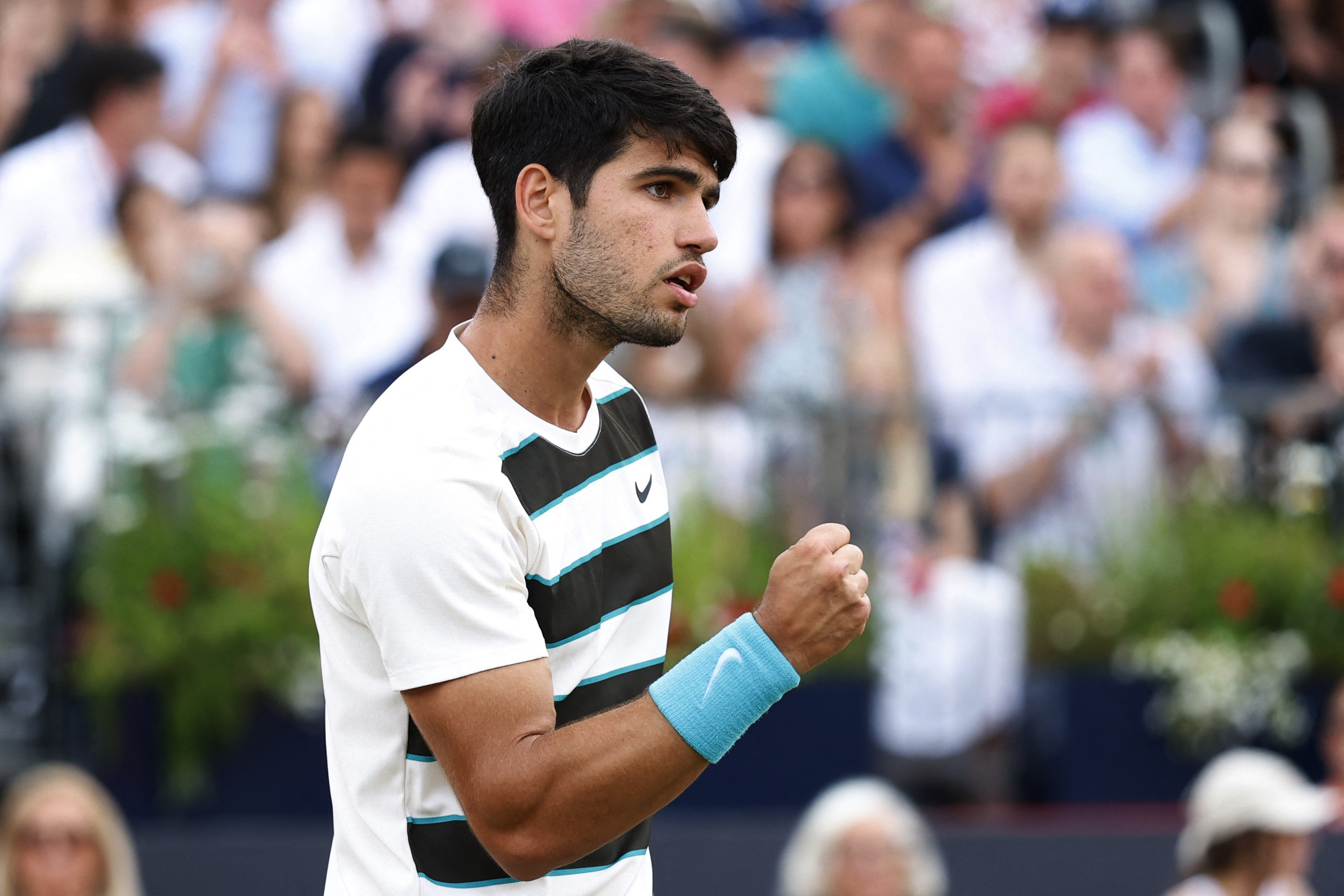 乐鱼 vip 注册-包含意大利网球队爆冷欧洲网球队,阿尔卡拉斯惊艳世界的词条