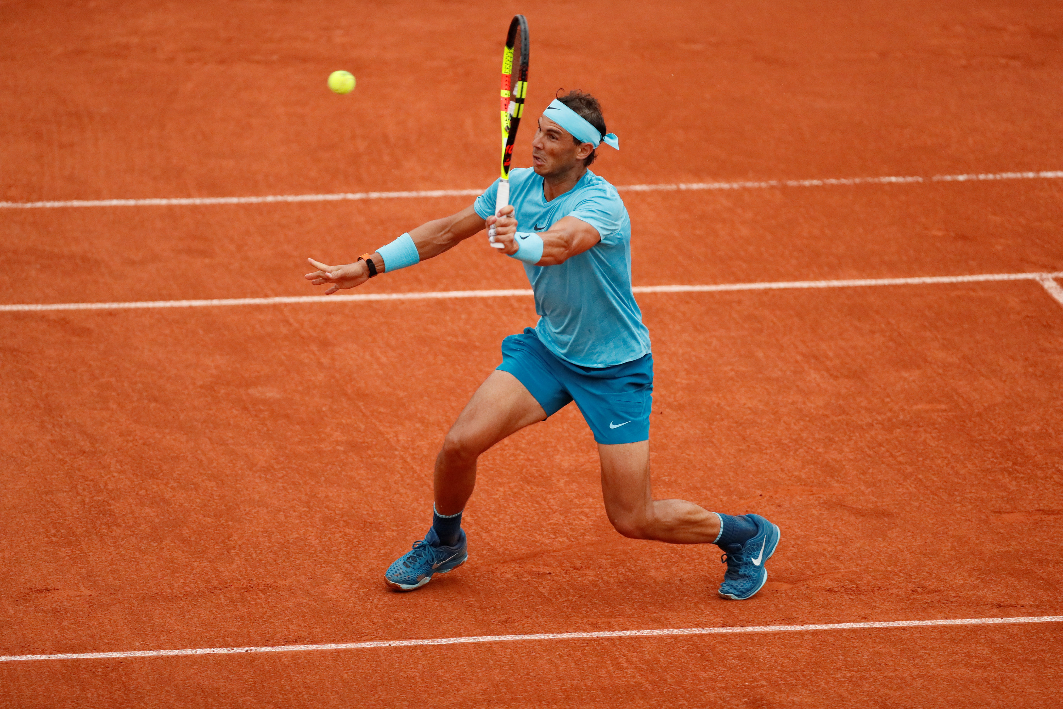 乐鱼-美国网球队完胜世界网球队,纳达尔关键制胜的简单介绍